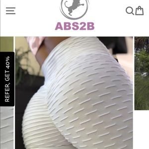 ABS2B ZERO FLAWS white texture scrunch leggings XS
